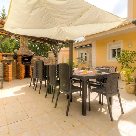 Monte Branco - Super 5 Bedroom Holiday Sleeps 14 Guests Private Pool Βίλα Silves